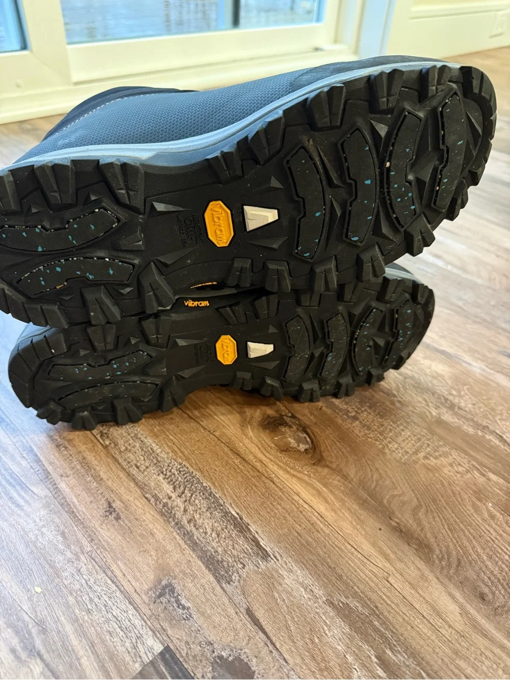 Dolomite Black Outdoor Winter